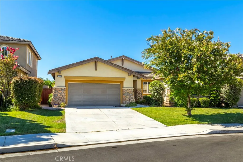 17133 Spring Canyon Place, Riverside, CA 92503 — photo 2