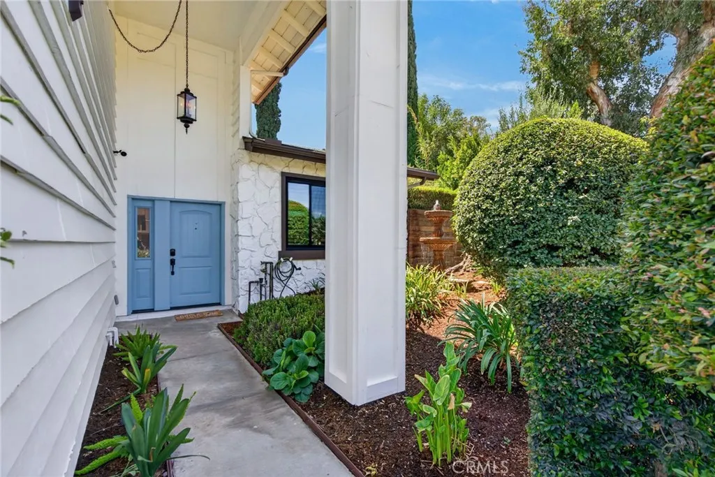2182 Ranchwood, Riverside, CA 92506 — photo 2