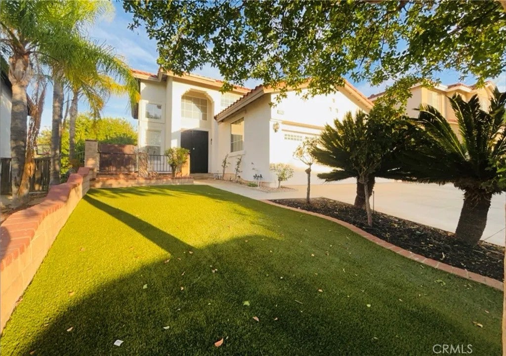15780 Oliver — photo