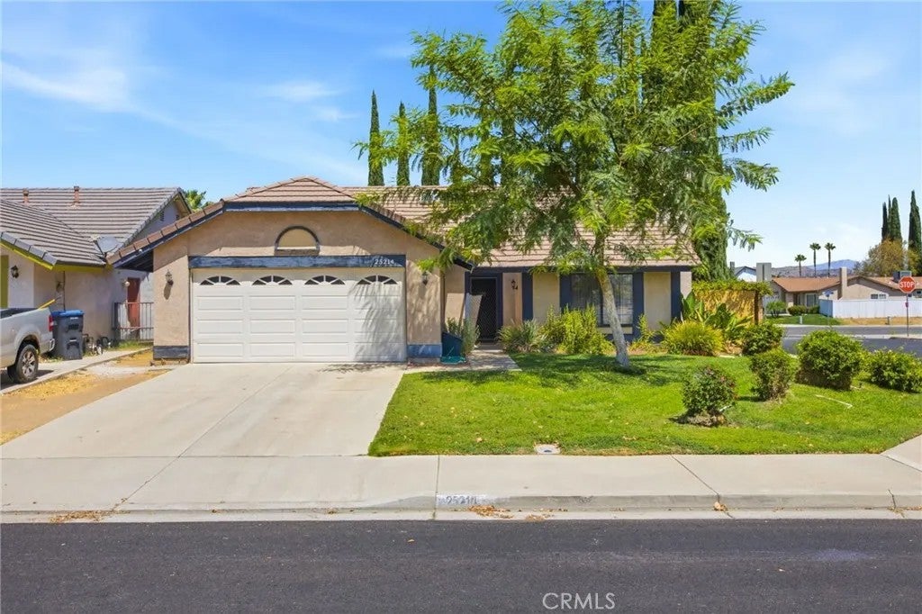 25214 Desert Willow Drive — photo