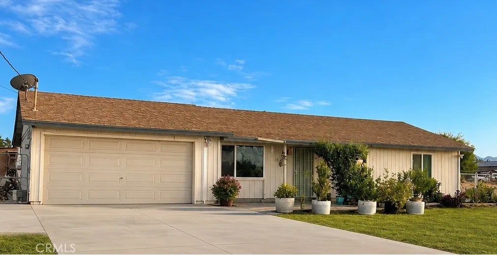 16031 Mesa — photo