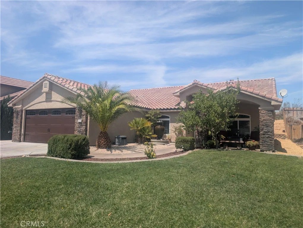 27492 Silver Lakes — photo