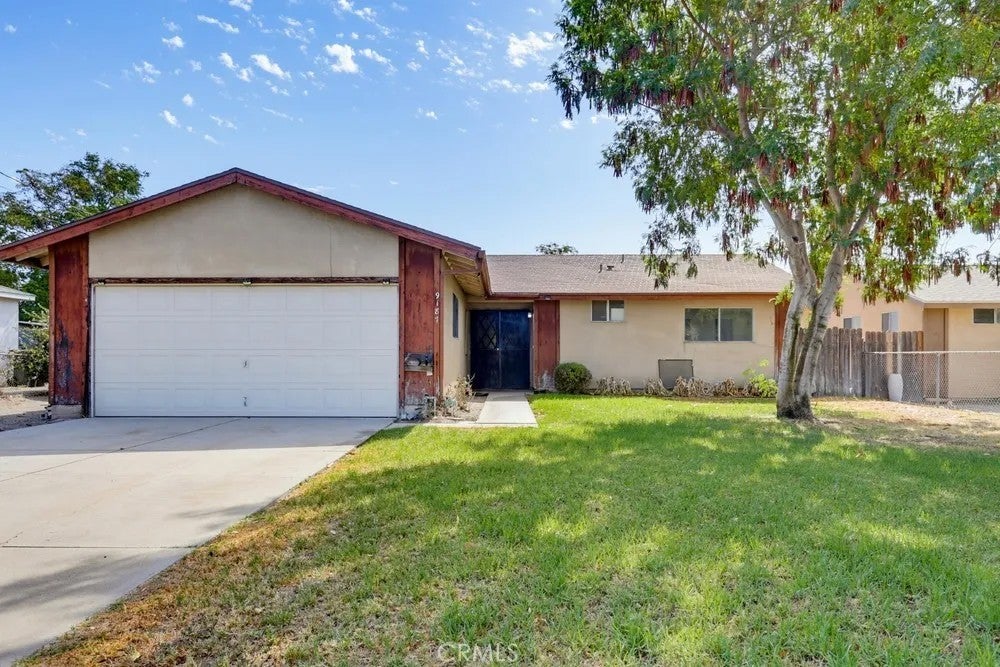 9187 Cypress — photo