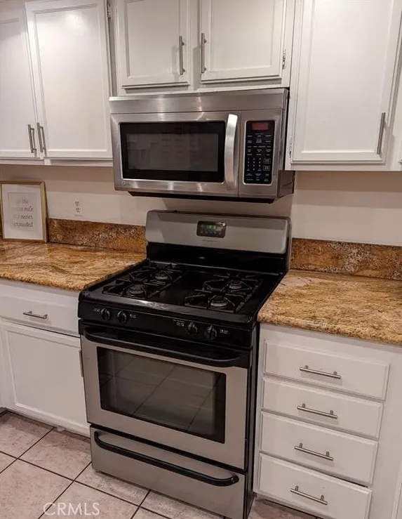 808 Atchison, Colton, CA 92324 — photo 3