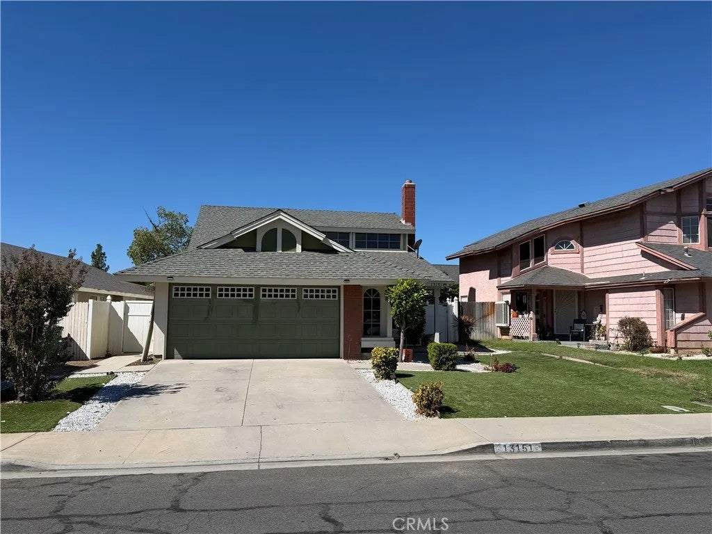13151 Pawnee — photo