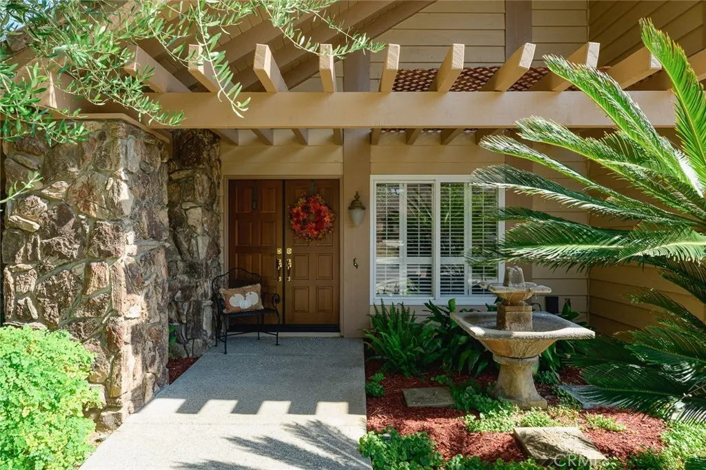 5872 Shaker, Riverside, CA 92506 — photo 3
