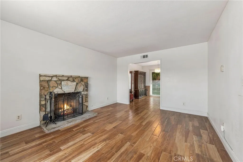15518 S Stanford, Compton, CA 90220 — photo 3