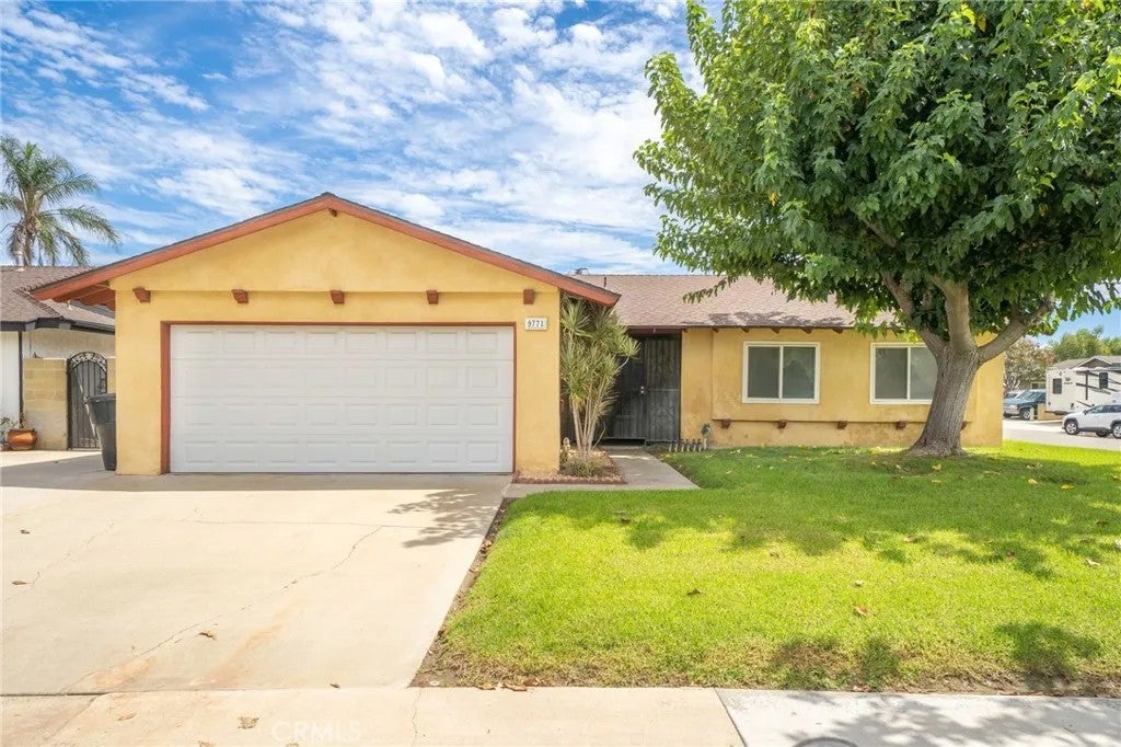 9771 Kaiser Court — photo
