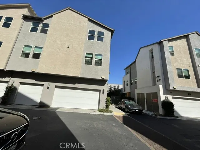 218 Scratch, Covina, CA 91722 — photo 3