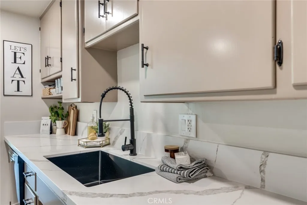 6295 Banner Court, Riverside, CA 92504 — photo 3