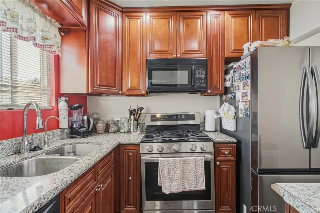 1006 N Matthisen, Compton, CA 90220 — photo 3