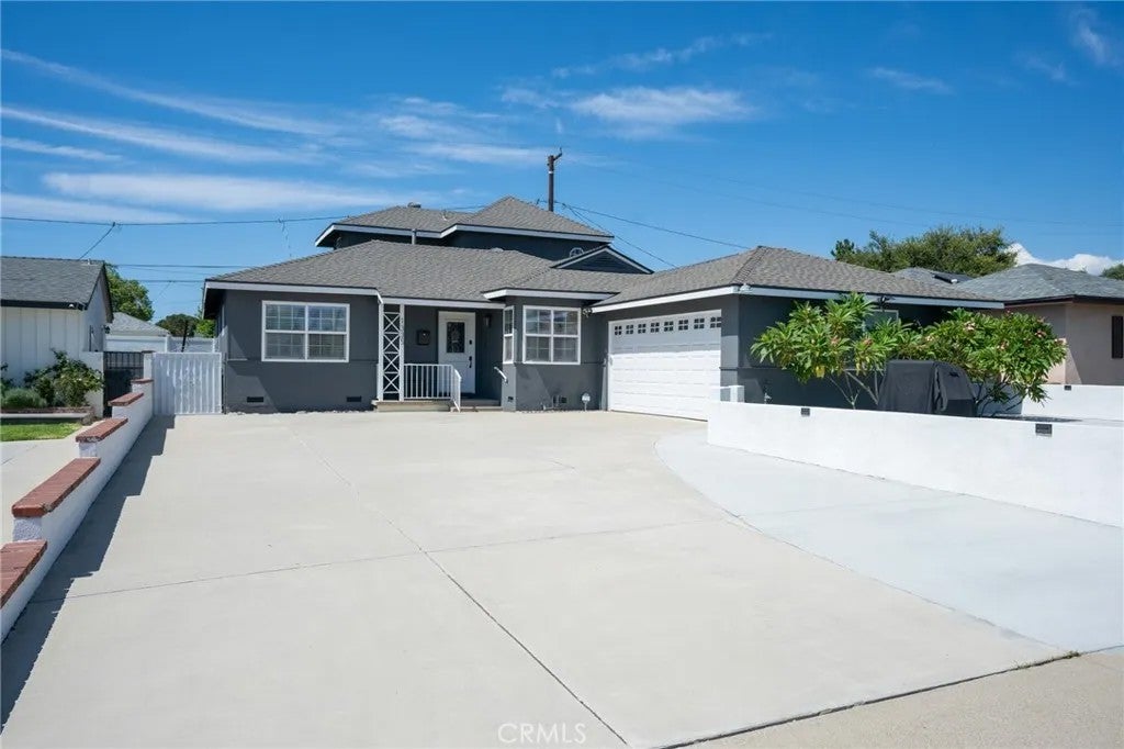 1335 N Vine Avenue — photo
