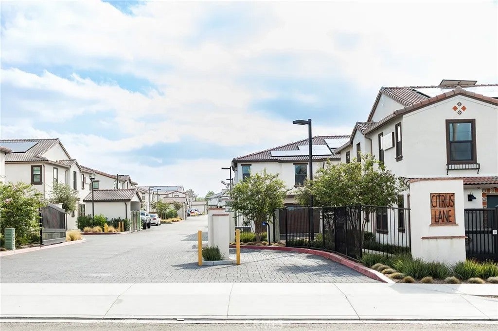 16179 Lumia Way — photo