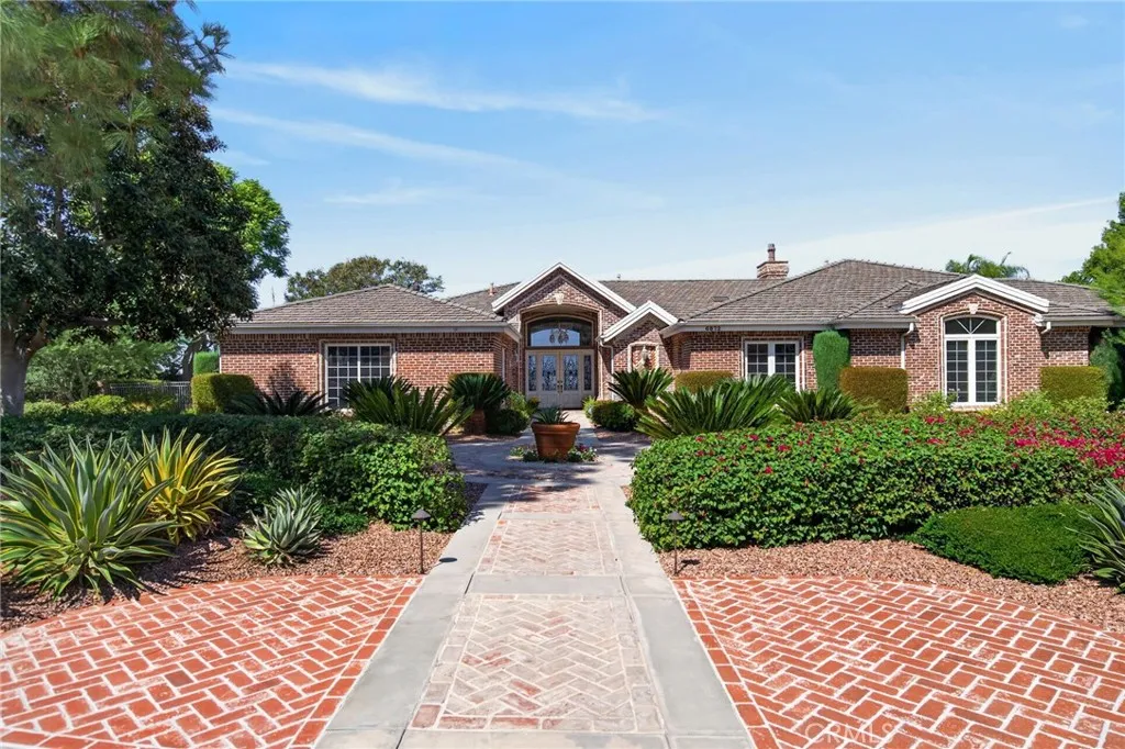 6872 Chartwell, Riverside, CA 92506 — photo 3