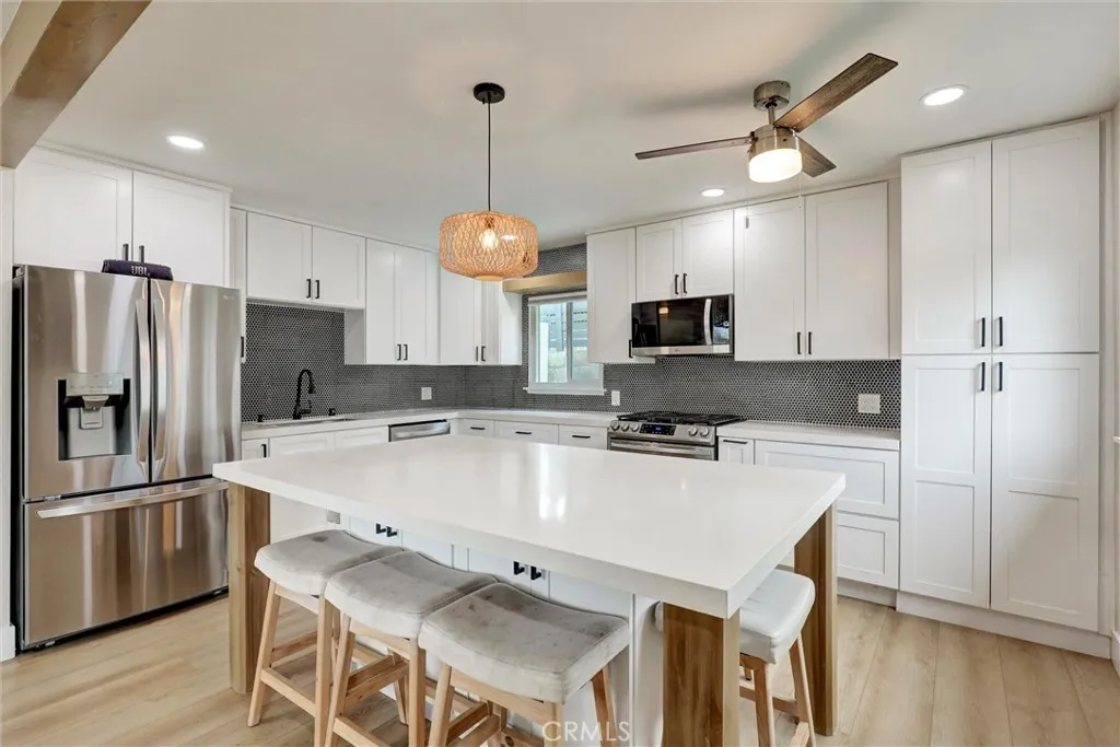 33288 Landerville — photo