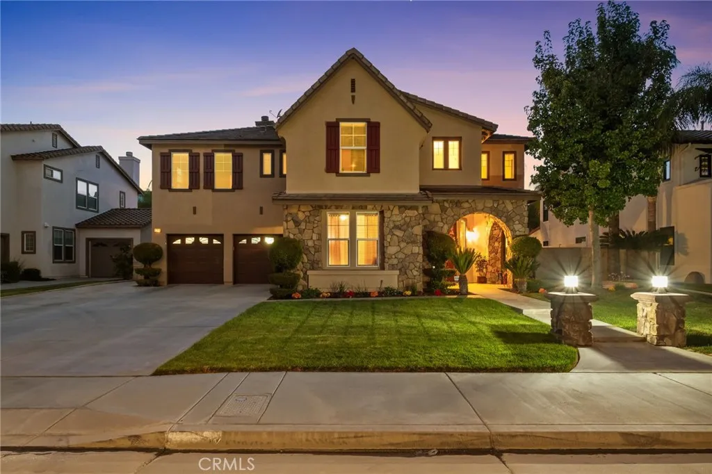 8249 Laurel Ridge — photo