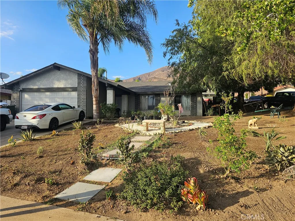 3412 Oleander Drive — photo