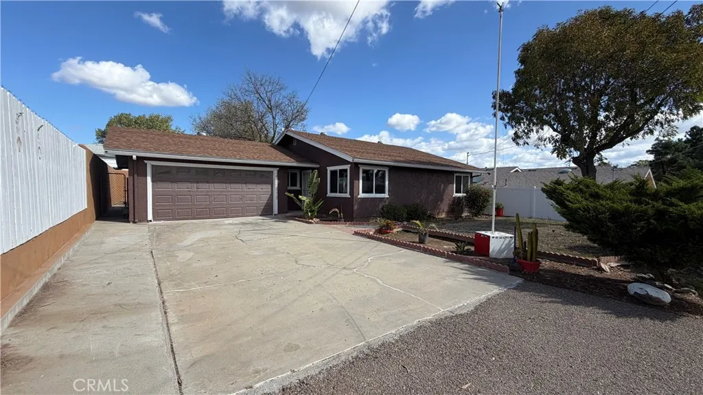 10132 Conejo, Santee, CA 92071
