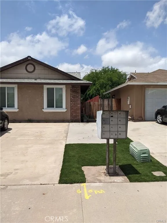 14899 Silvertree Road — photo