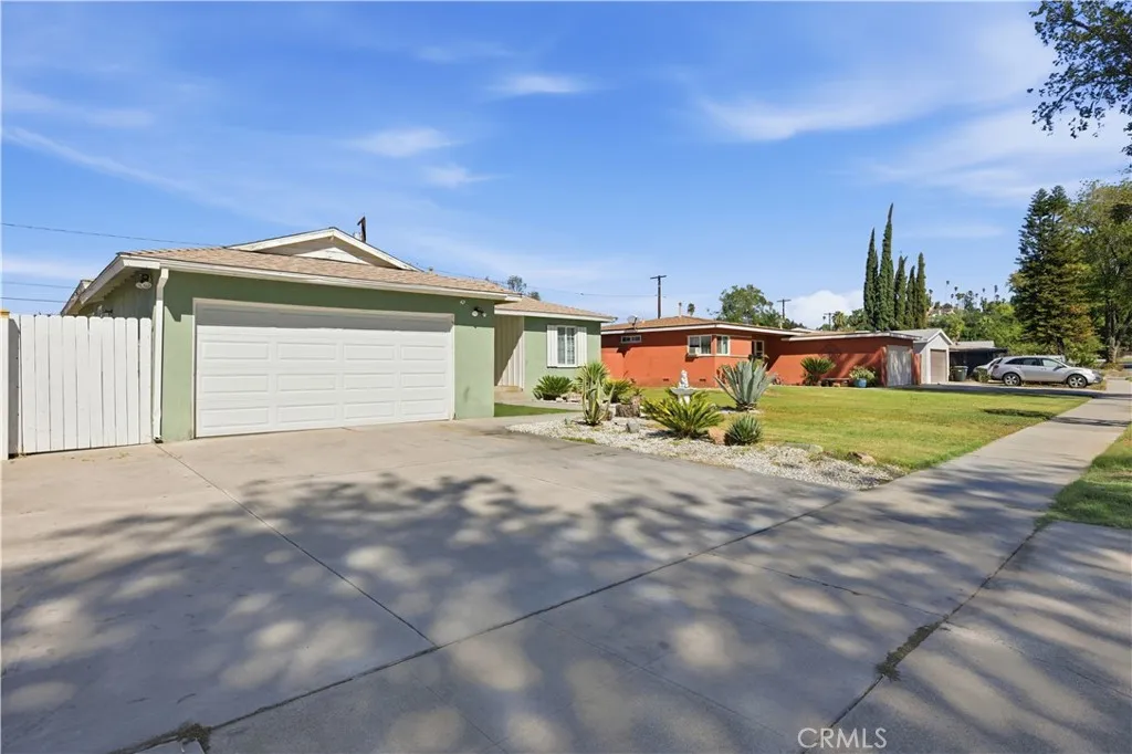 3469 Tipperary, Riverside, CA 92506 — photo 2