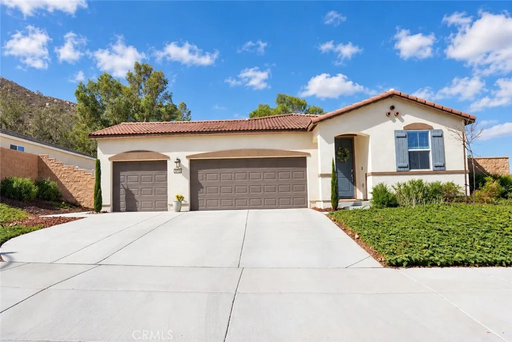 29715 Tanoak Ct — photo