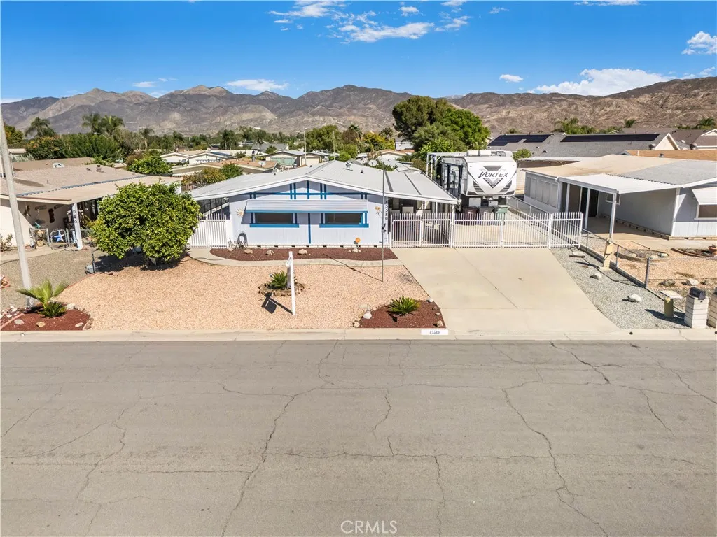 43580 Ange Lane — photo