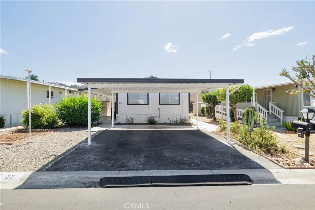 3700 Buchanan Unit 22 — photo