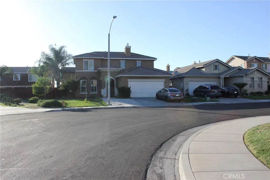 22195 Witchhazel Avenue — photo