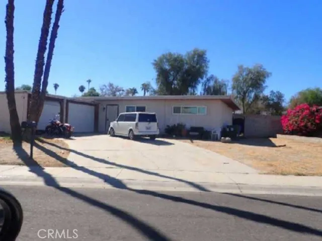 74301 Aster Drive — photo