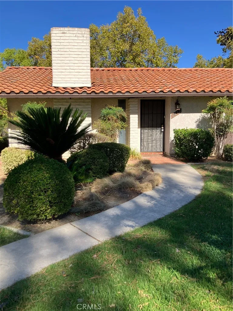 1413 Seven Hills — photo