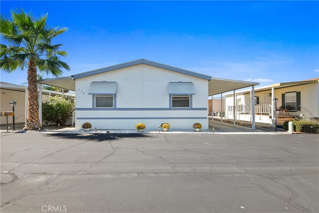 45521 State Highway 74 Unit 114 — photo