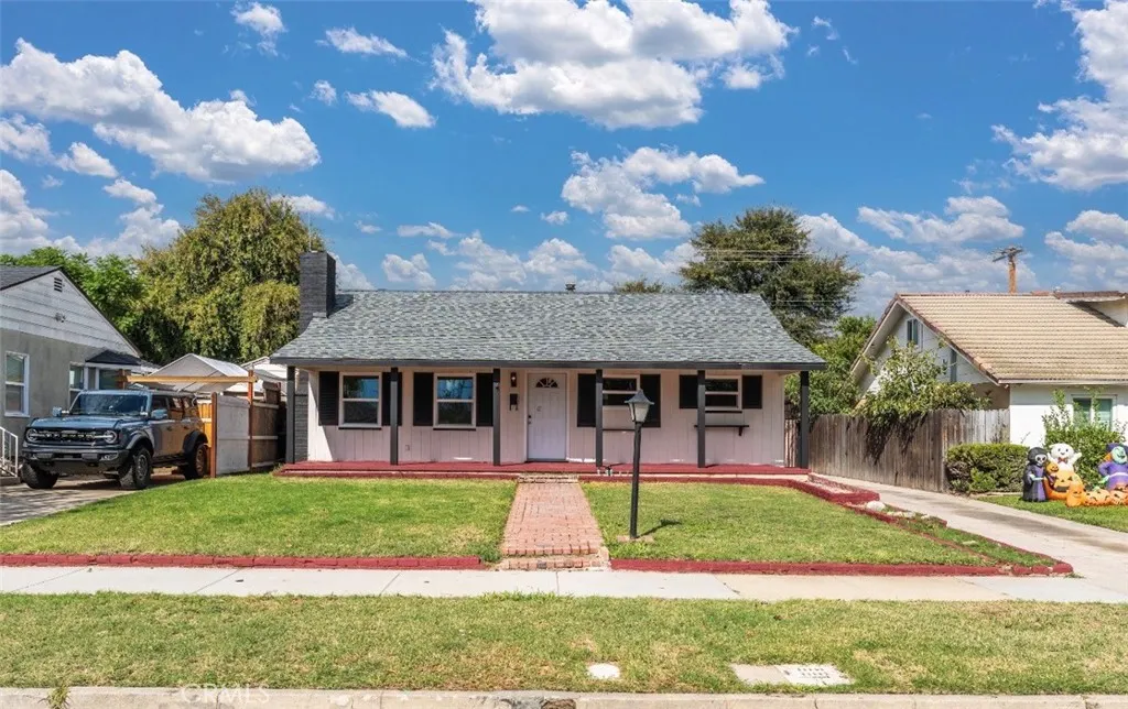 647 E Granada Court — photo