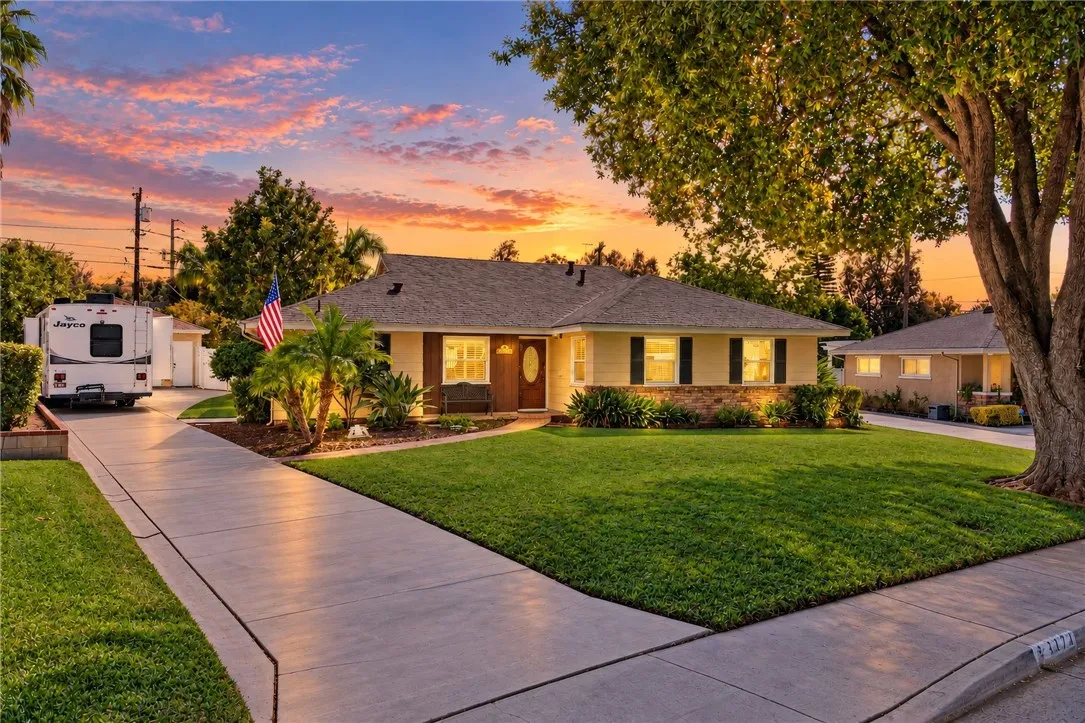 3424 Mono Drive, Riverside, CA 92506 — photo 2