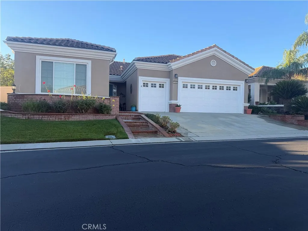 6140 Solama Way — photo