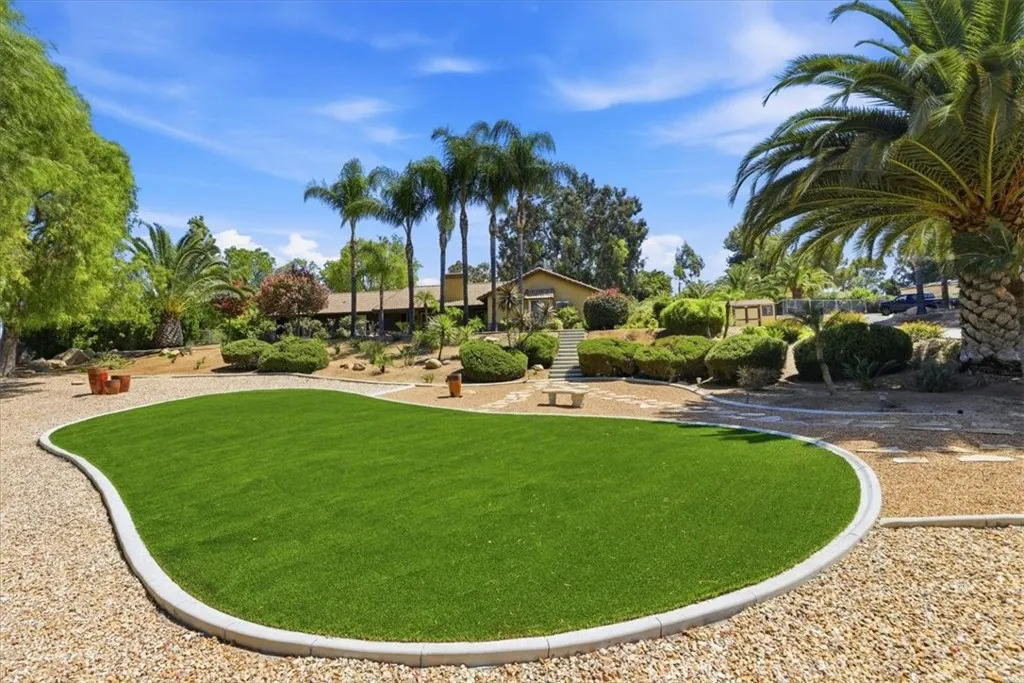 18636 Mockingbird Canyon — photo