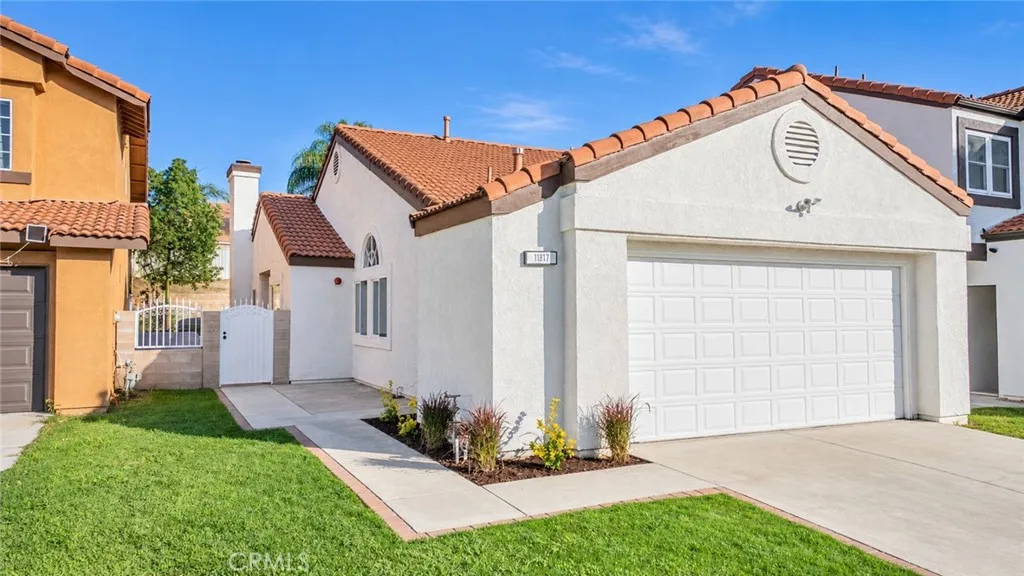 11817 Alabaster Court — photo