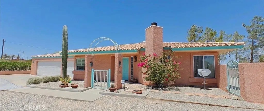 6144 Carodean — photo