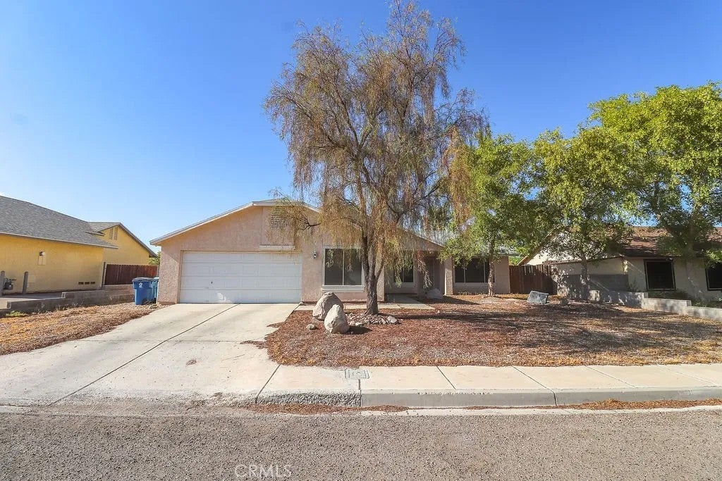 1330 Santa Fe Circle — photo