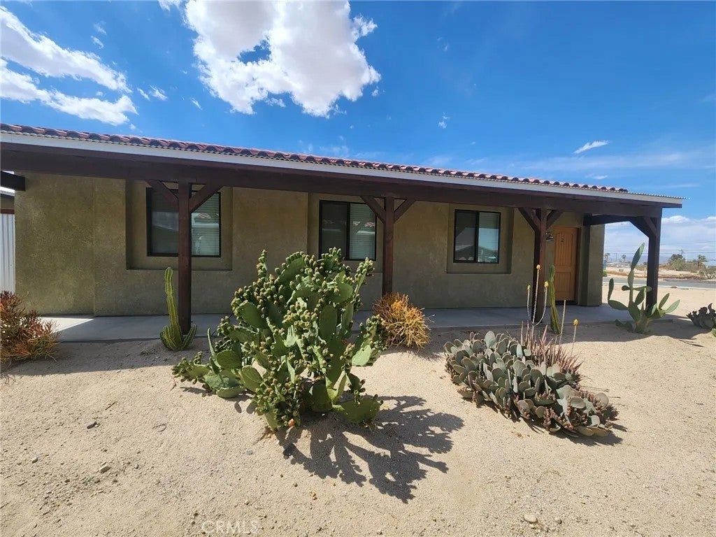 6627 National Park Drive 2 — photo