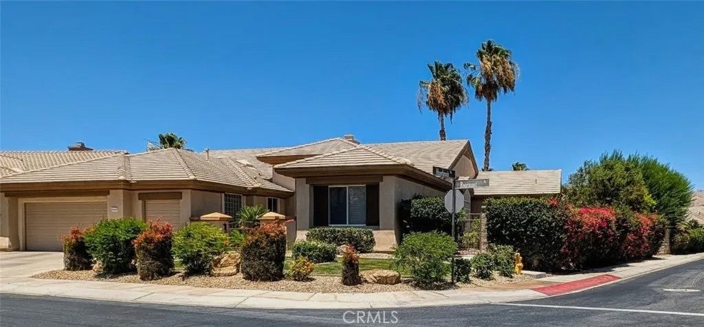 35438 Rosemont — photo