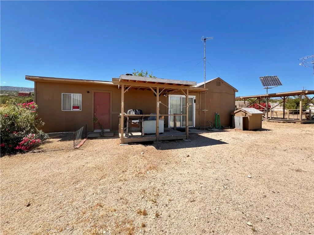 31210 Libra, Llano, CA 93544 — photo 2
