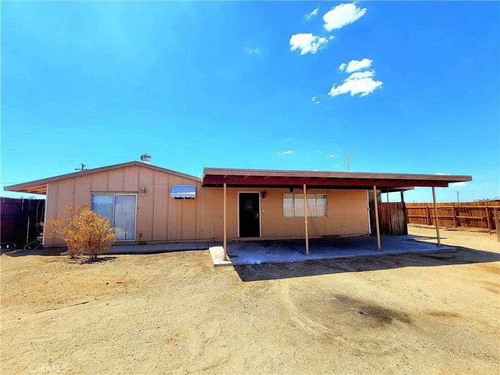1087 Sunrise Avenue — photo
