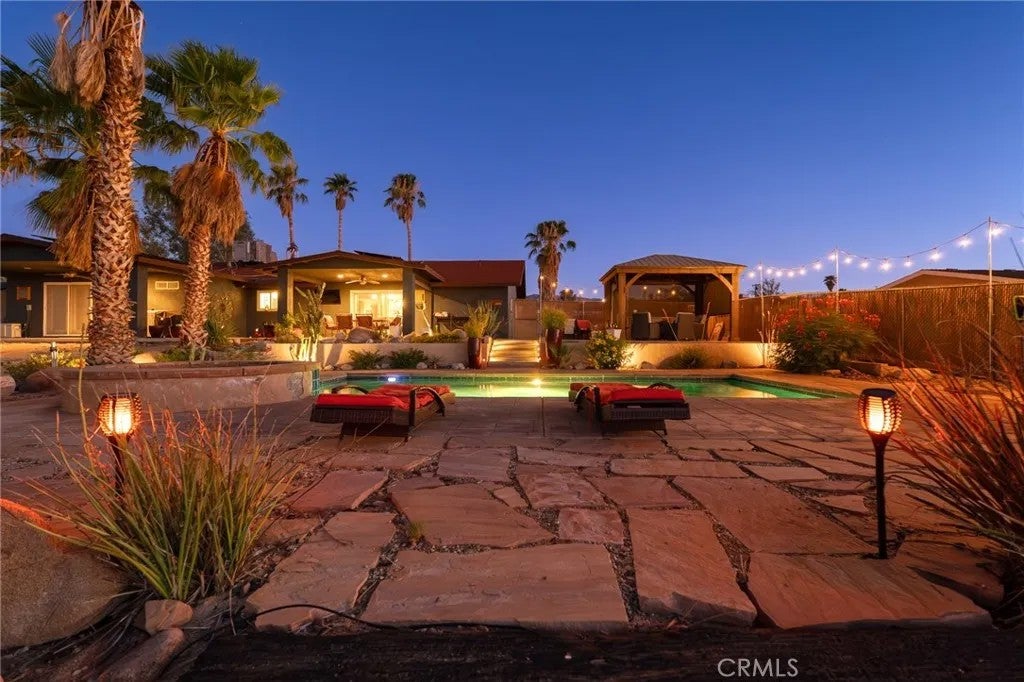 73840 Desert Dunes — photo