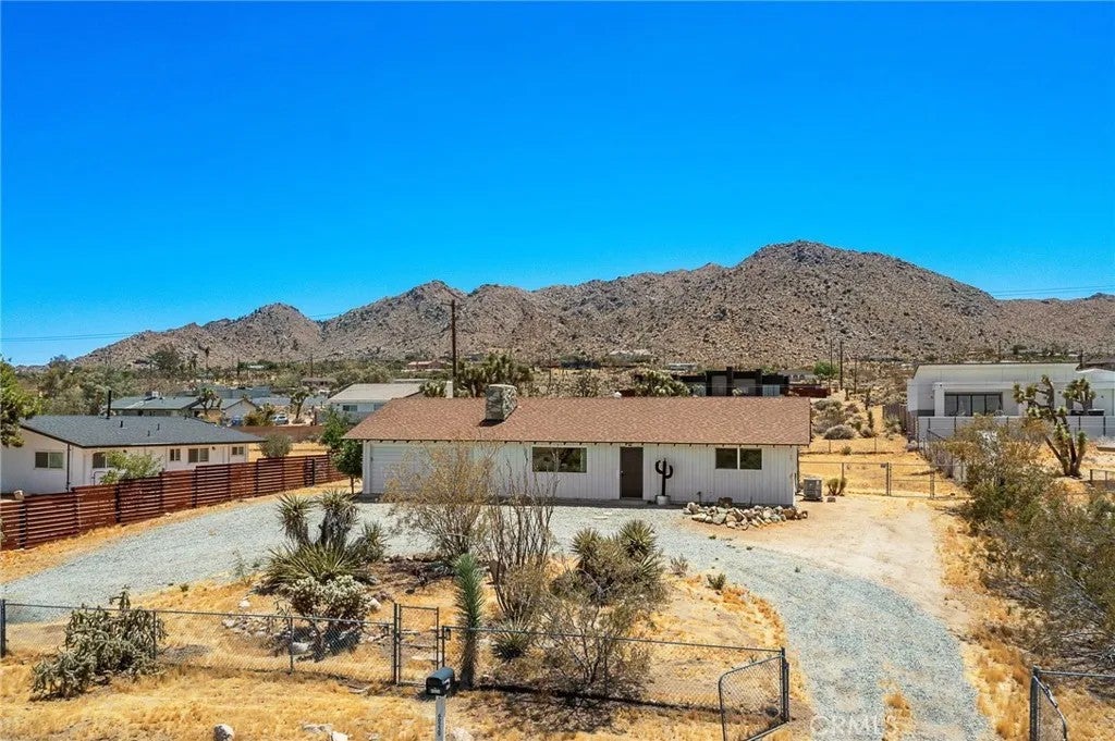 60229 La Mirada Trail — photo