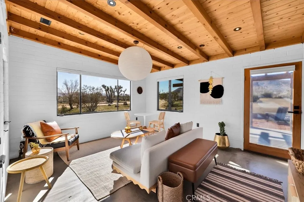 5437 Paradise View Road, Yucca Valley, CA 92284 — photo 2
