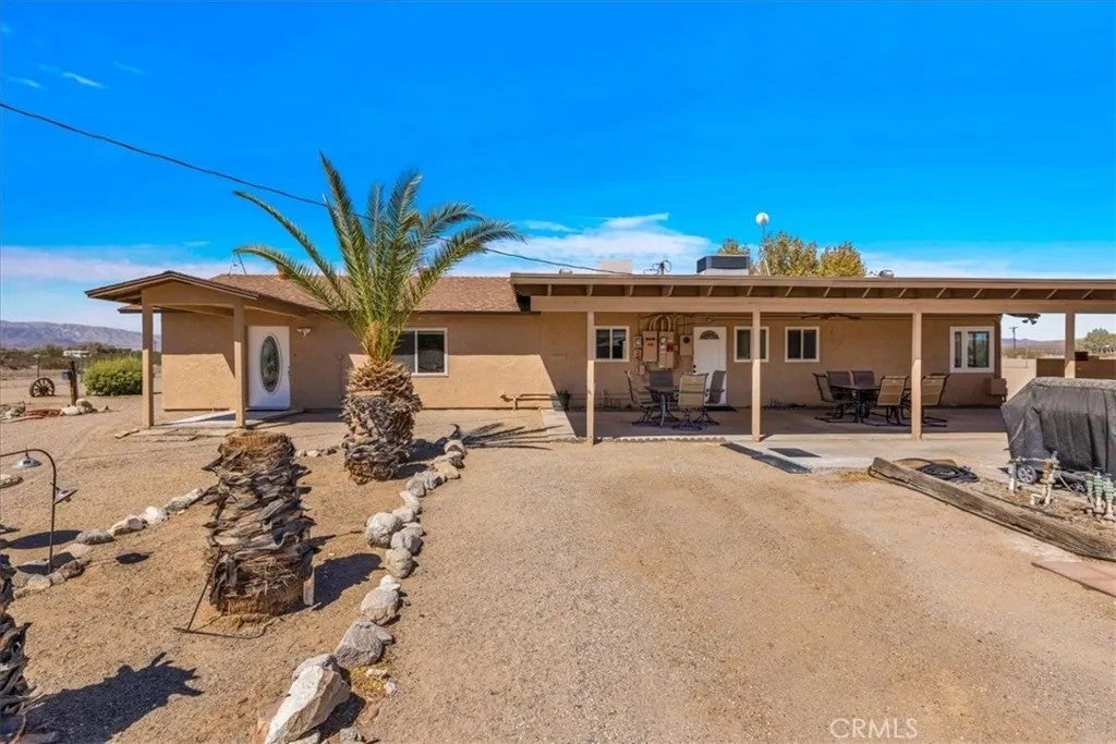 86252 Sampson Avenue — photo