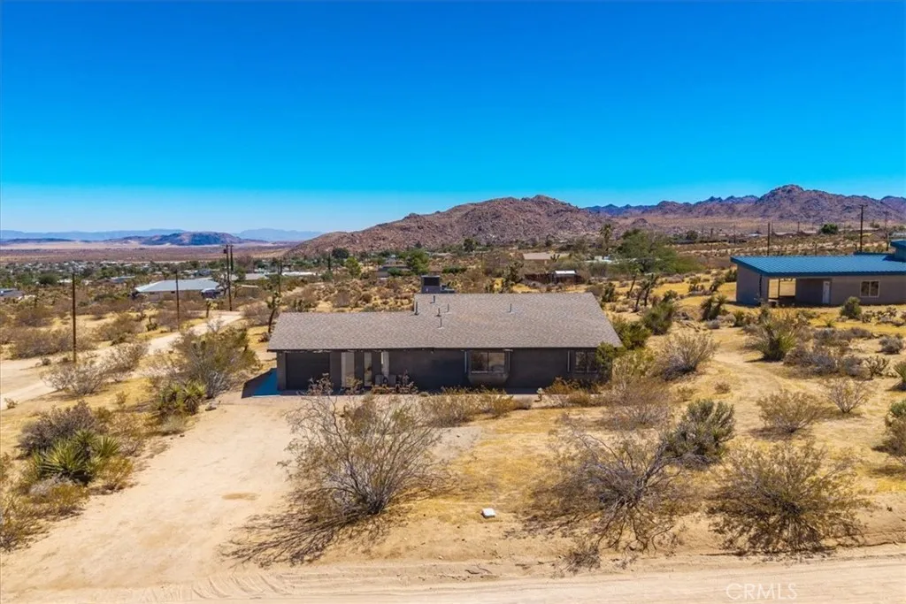 7119 Saddleback Road, Joshua Tree, CA 92252 — photo 3
