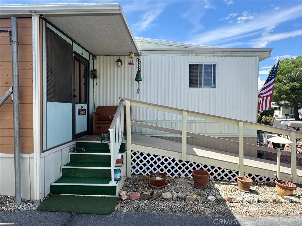 7484 Kickapoo #9, Yucca Valley, CA 92284 — photo 3