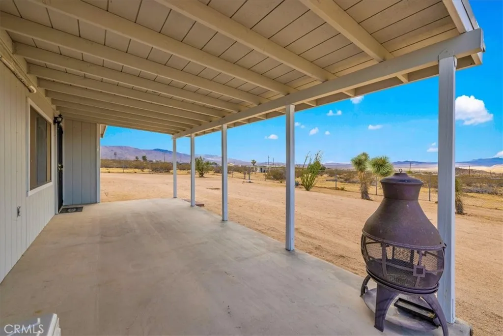 5566 Oleta, Landers, CA 92285 — photo 2