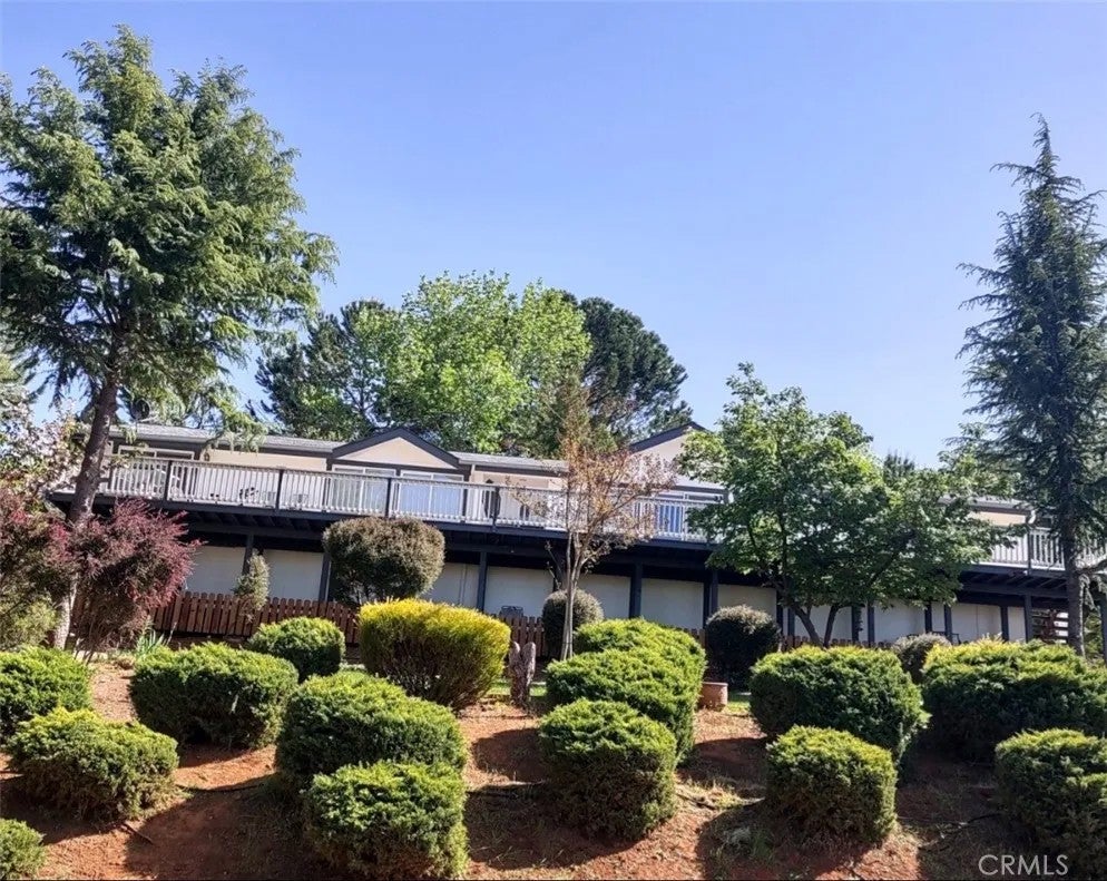 7061 Fairview Drive — photo